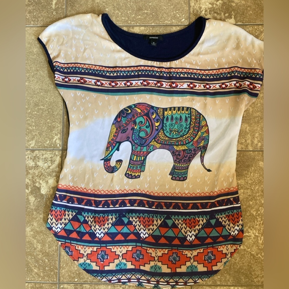 Colorful Elephant Print T-Shirt Tribal Pattern Boho Chic Top